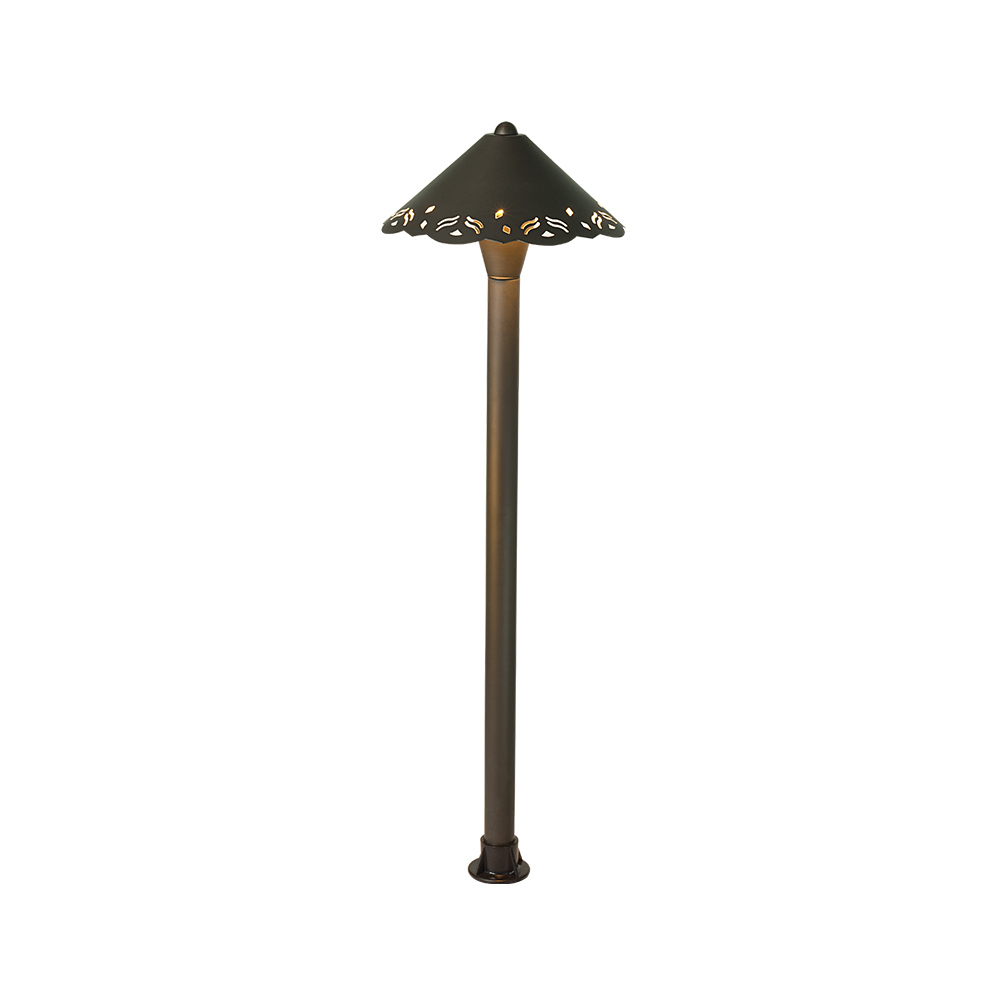 LT2406 Queen Model 23'' Height Low-voltage 12V G4 Brass Pathway Lights for Outdoor Landscape Lighting Use. #pathlights #pathwaylighting #walkwaylights #landscapelighting #OutdoorLighting #exteriorlighting